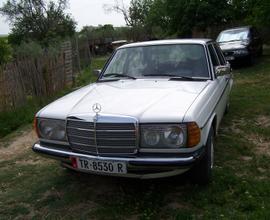 MERCEDES Serie 200-280(W123) - 1977