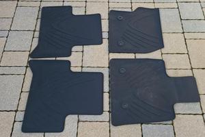 SOVRATAPPETI IN GOMMA ORIGINALI ALFA ROMEO STELVIO