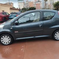 PEUGEOT 107 DESIR CLIMA RADIO