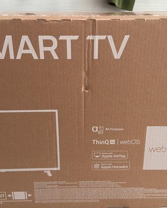 Televisore smart tv lg 32 pollici imballato