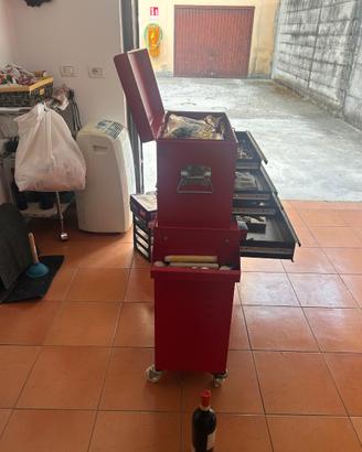 Carrello portautensili in metallo con ruote, quatt