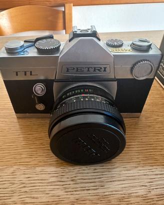 Macchina fotografica PETRI