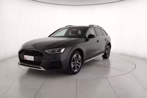 Audi A4 Allroad 40 2.0 tdi mhev Identity Contrast 
