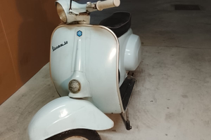 Vespa 50