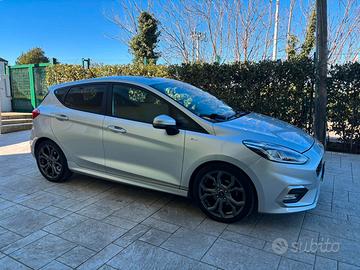 Ford Fiesta 1.5 TDCi 5 porte ST-Line