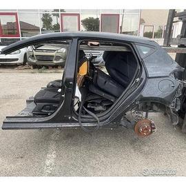 Disponibile assale posteriore Ford Fiesta 2018