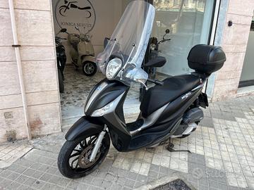 Piaggio Medley 125