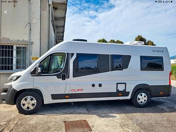 Camper Sunlight Cliff 640