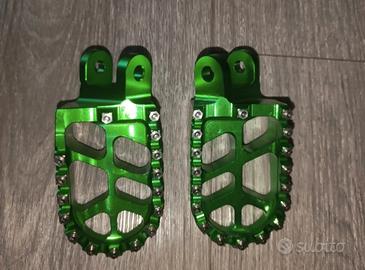 pedane moto universali 