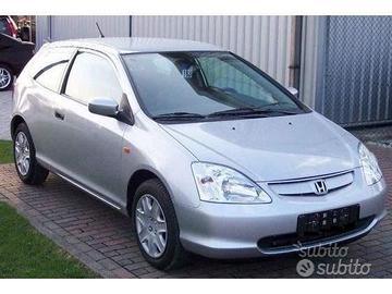 Parabrezza Honda Civic 7 da 2002 a 2006