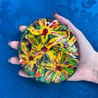 Sasso - decorazione floreale