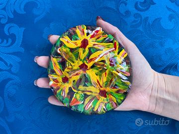 Sasso - decorazione floreale