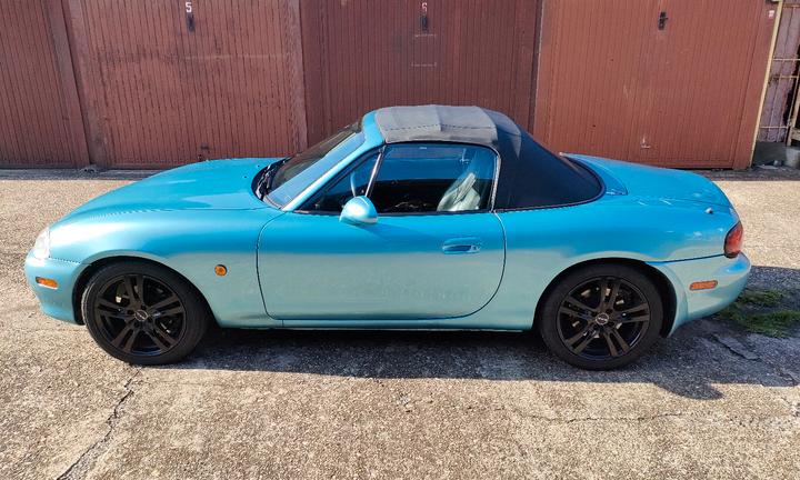 Mx5 nbfl 1.8 Sport - Crystal Blue Metallic