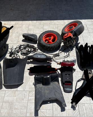 Gilera typhoon/ gilera storm ricambi carene motore