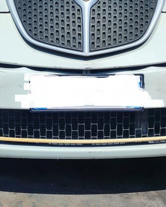 LANCIA YPSILON 2010 PARAURTI ANTERIORE