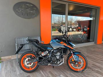 KTM DUKE 125