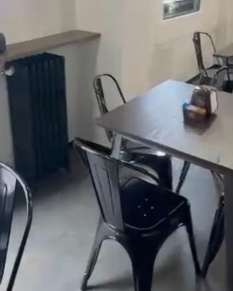 Sedie e tavoli