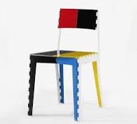 Sedia Stich Chair di cappellini
