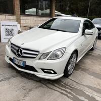 MERCEDES-BENZ E 220 CDI Coupé
