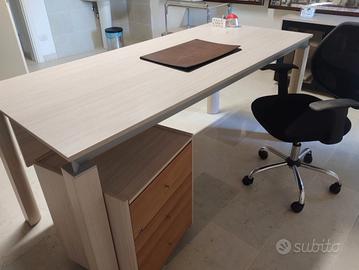 Arredamento per ufficio o studio medico