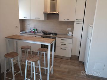 Bilocale arredato - solo affitti transitori