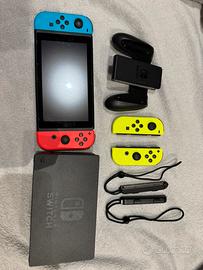 Nintendo Switch completa ORIGINALE