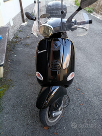 Piaggio Vespa 125