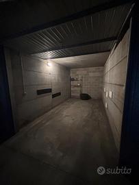 Garage a Paderno Dugnano