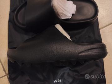 yeezy YS 01