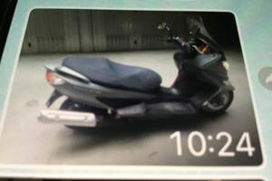 Scooter  Suzuki 200