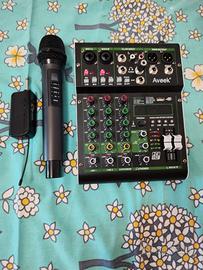 Mixer Aveek 4 canali + microfono wireless Tonor