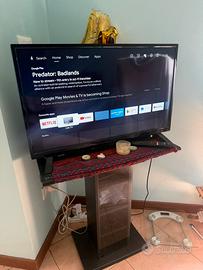 TV 32” Android Smart TV + base – come nuovo