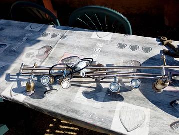 Lampadario con faretti