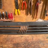 Griglia/mascherina anteriore Fiat Panda 141