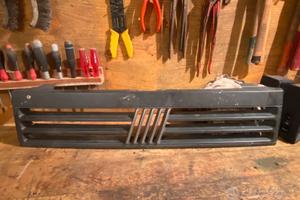 Griglia/mascherina anteriore Fiat Panda 141
