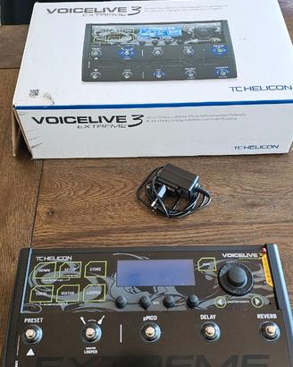 MULTIEFFETTO VOICE/GUITAR - TC HELICON VOICELIVE 3