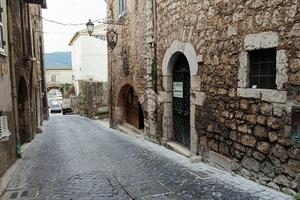 NEGOZIO A ALATRI
