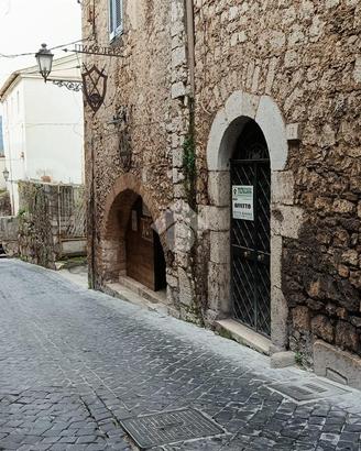 NEGOZIO A ALATRI