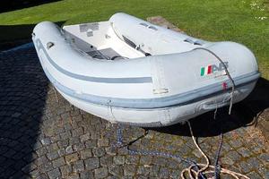 Gommone-Tender + motore Yamaha 9.9 HP