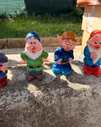 Statuine vintage in gomma Disney sette nani anni60