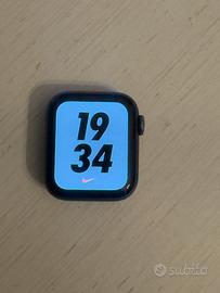 Apple Watch Nike Series 4 GPS 40mm