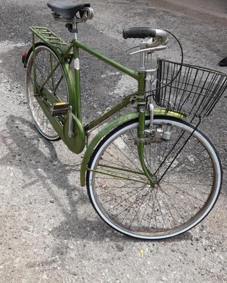 Bici Raleigh verde – Gomme nuove e sellino Books