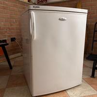 Congelatore Verticale Whirlpool