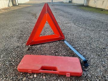 triangolo segnaletico 