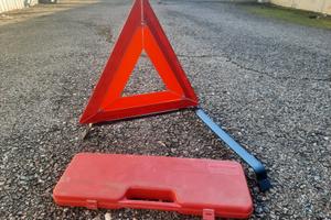 triangolo segnaletico 