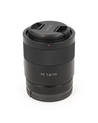 Sony FE 55mm f/1.8 ZA Sonnar T*