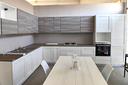 cucina-nuova-di-fine-serie-adattabile-c-elettrod-