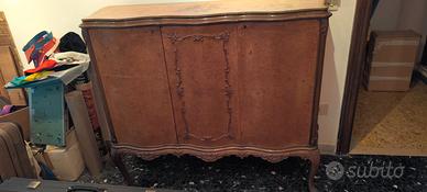 Mobile credenza bar Chippendale