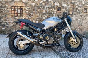 Ducati monster 900