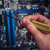 Informatico Tecnico Computer Mac